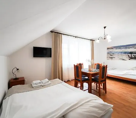 Grodzisko Pokoje Do Wynajecia Krynica Morska Room photo