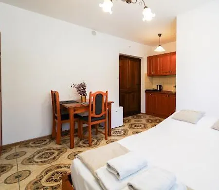 Grodzisko Pokoje Do Wynajecia Krynica Morska Room photo